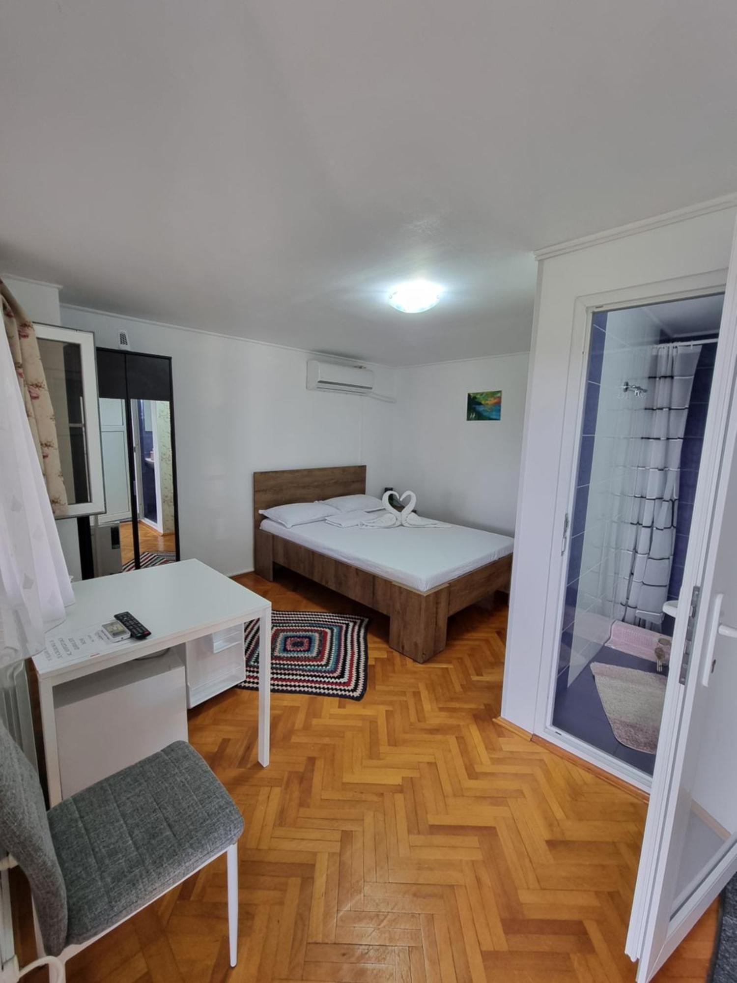 Casa Cu Trandafiri Муригьол Екстериор снимка