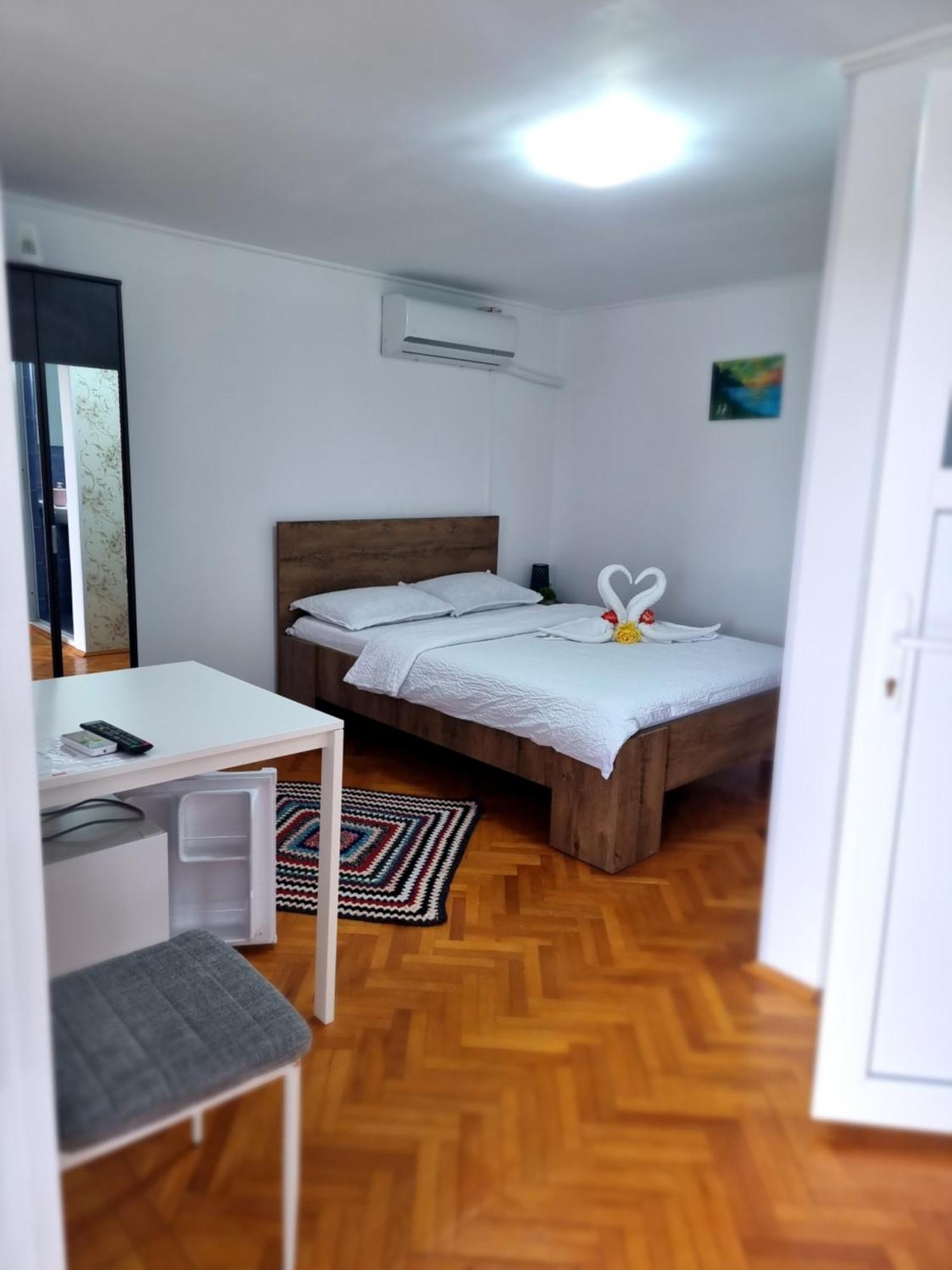 Casa Cu Trandafiri Муригьол Екстериор снимка
