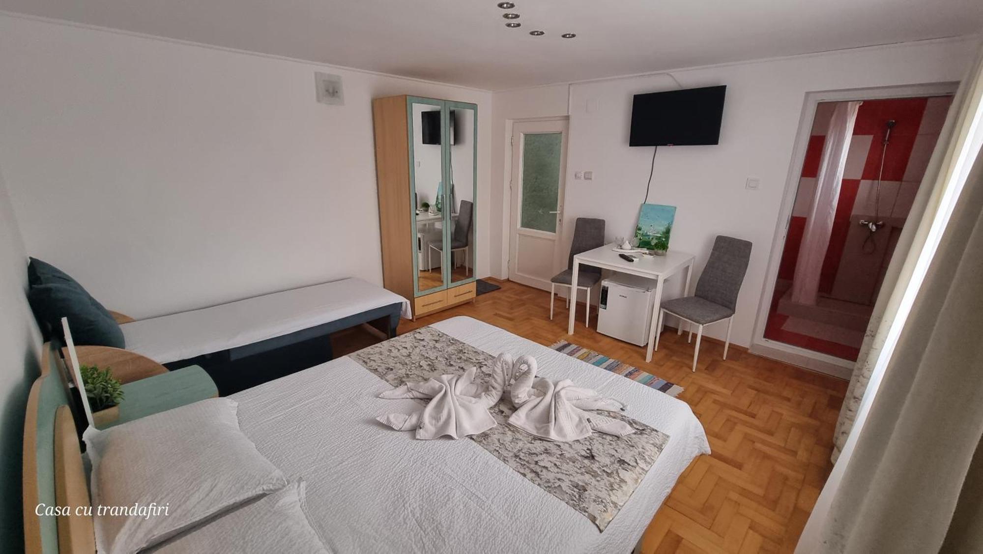 Casa Cu Trandafiri Муригьол Екстериор снимка